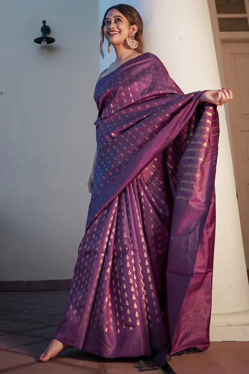 Resplendent Purple Soft Silk Saree With Quintessential Blouse Piece - Image 5