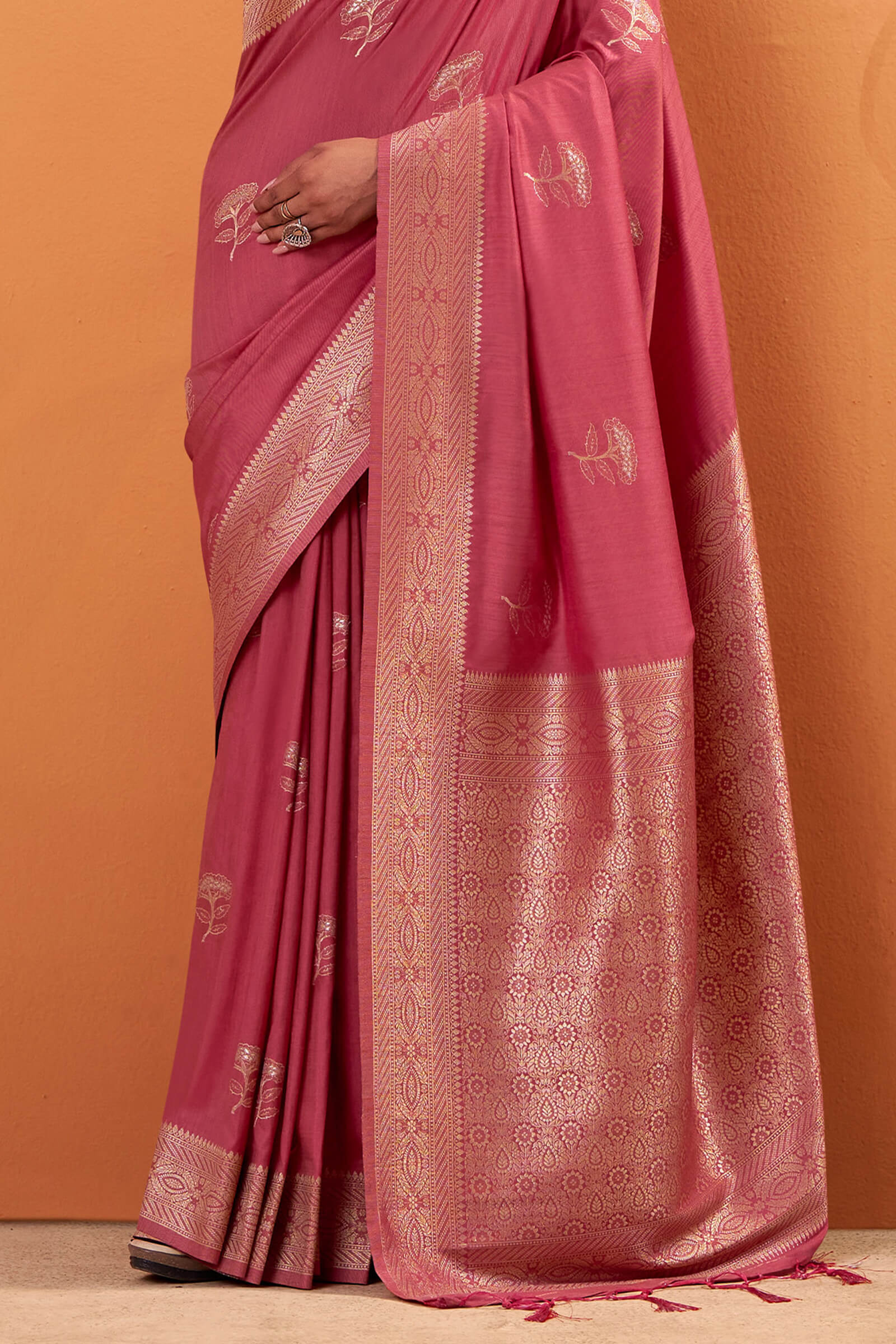 Rhapsodic Pink Banarasi Tussar Silk Saree With Zephyr Blouse Piece - Image 5