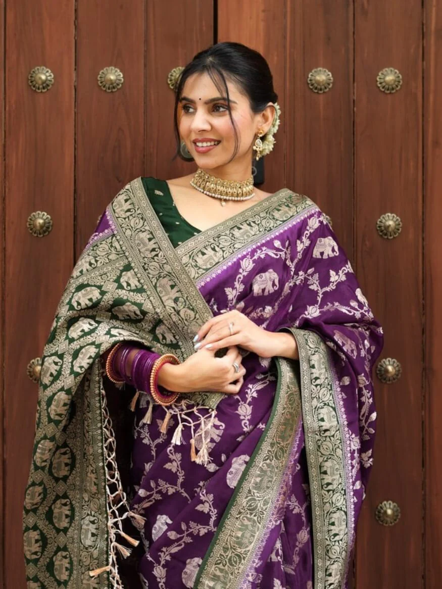 Scintilla Purple Soft Silk Saree With Eloquence Blouse Piece - Image 2