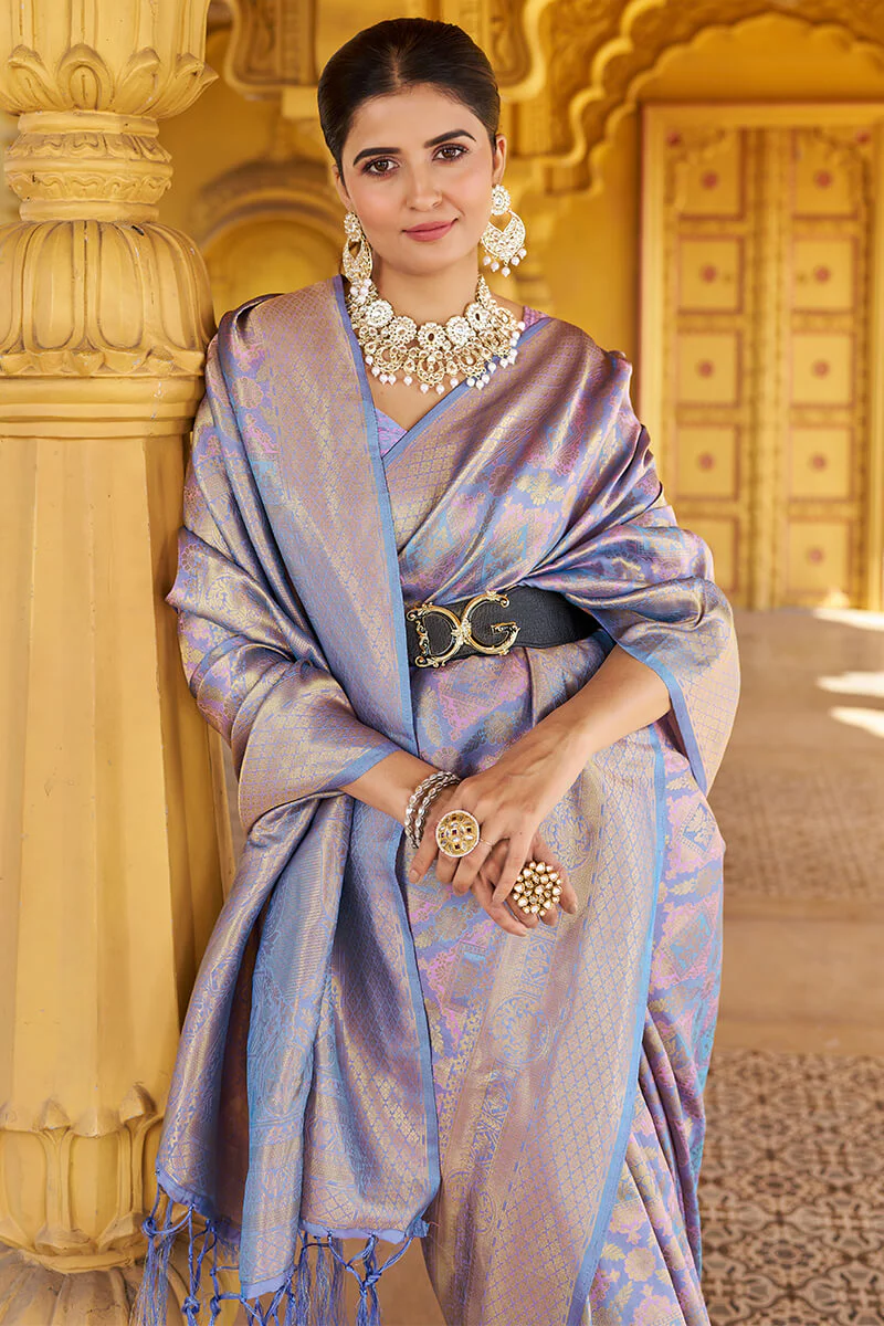Scintillating Lavender Kanjivaram Silk Saree With Rhapsody Blouse Piece - Image 4