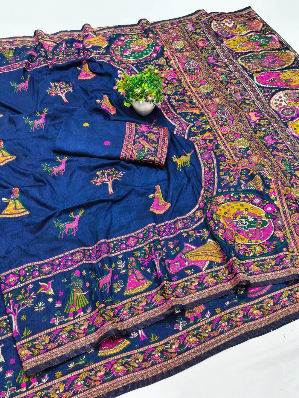 Scrumptious Navy Blue Nylon Dola Pashmina Saree With Felicitous Blouse Piece - Image 2