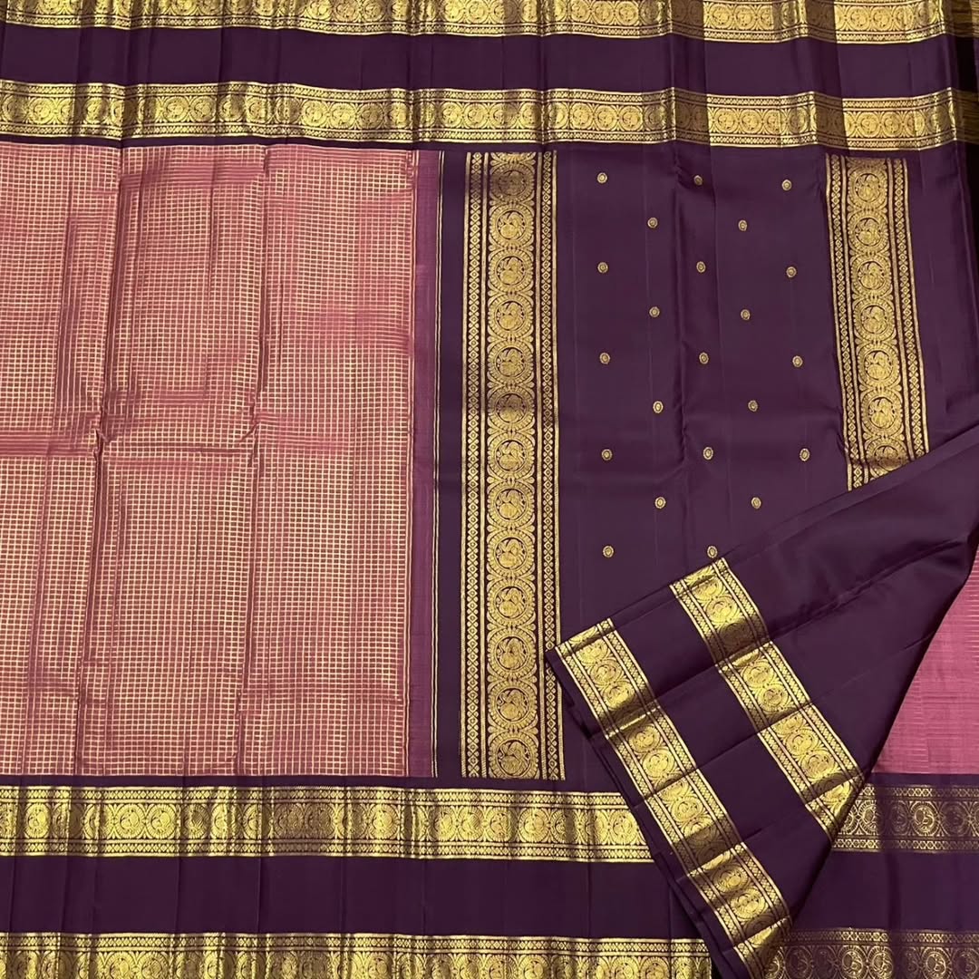 Scrumptious Peach Soft Silk Saree With Impressive Blouse Piece - Image 5