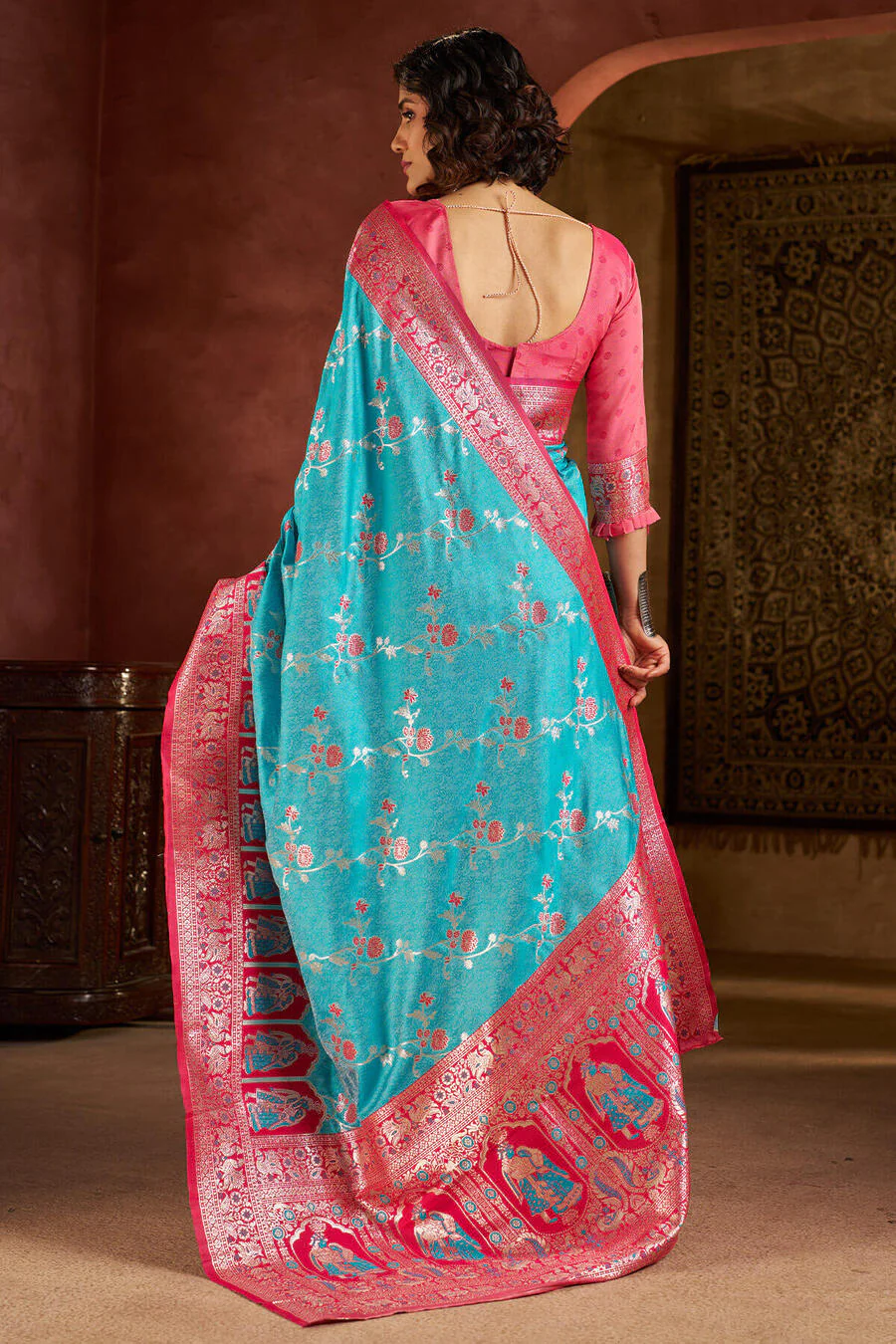 Scrumptious Turquoise Pure Zari Weaving Banarasi Silk Saree With Elegant Blouse Piece - Image 6