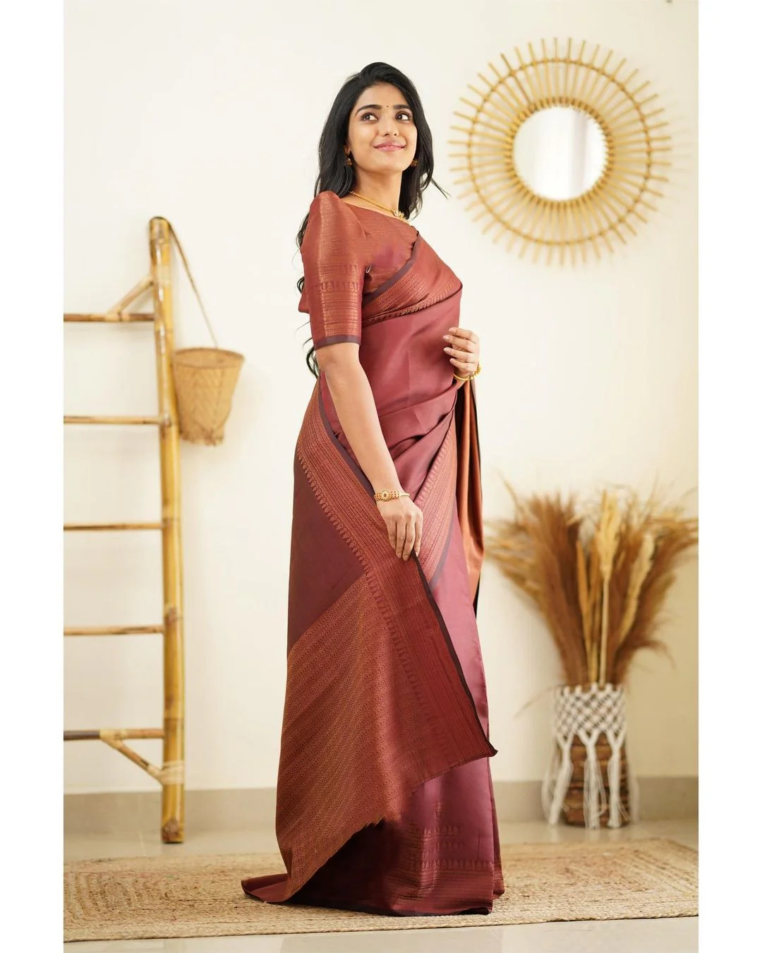 Scrumptious Wine Soft Silk Saree With Improbable Blouse Piece - Image 4