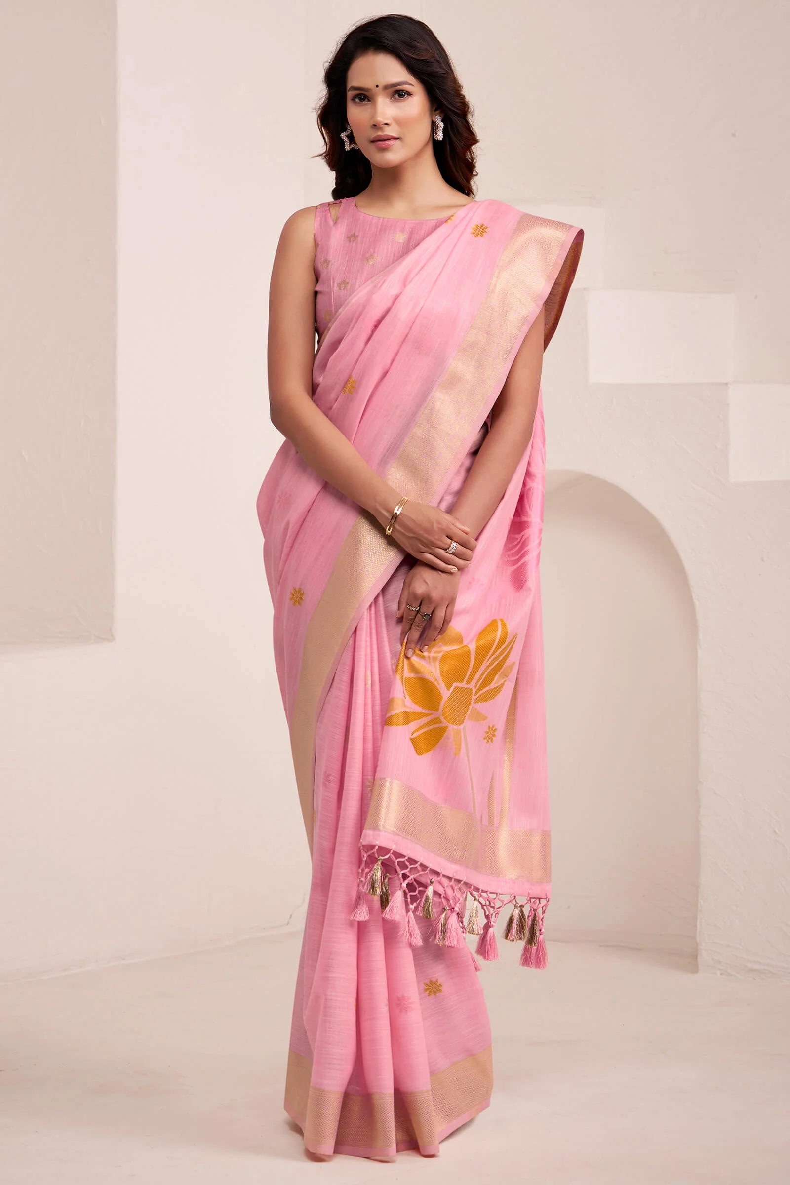 Sensational Pink Cotton Silk Saree With Mellifluous Blouse Piece - Image 3