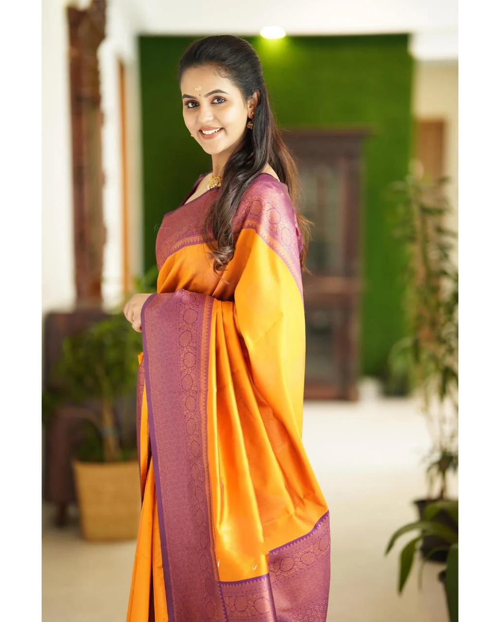 Seraglio Yellow Soft Silk Saree With Engaging Blouse Piece - Image 4