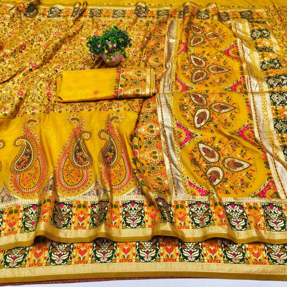 Seraphic Yellow Nylon Dola Pashmina Saree With Resplendent Blouse Piece - Image 4