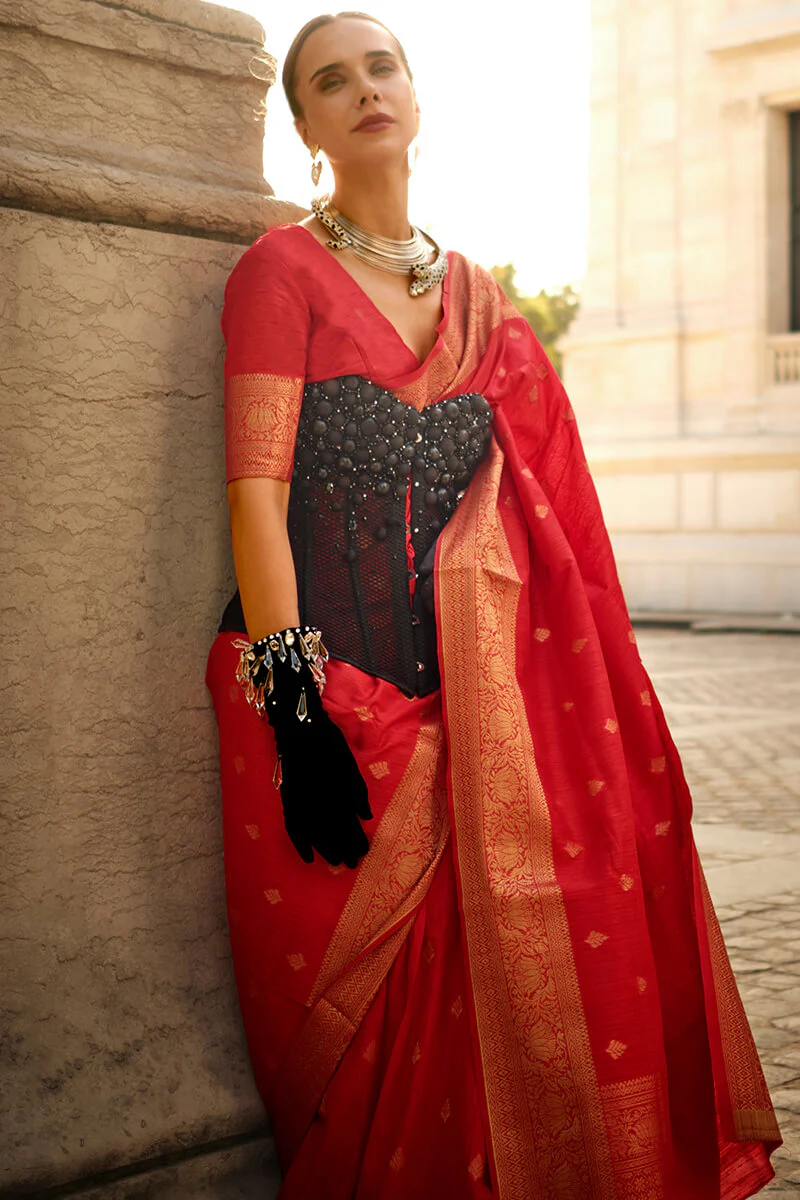 Serendipity Red Soft Banarasi Silk Saree With Ineffable Blouse Piece - Image 2