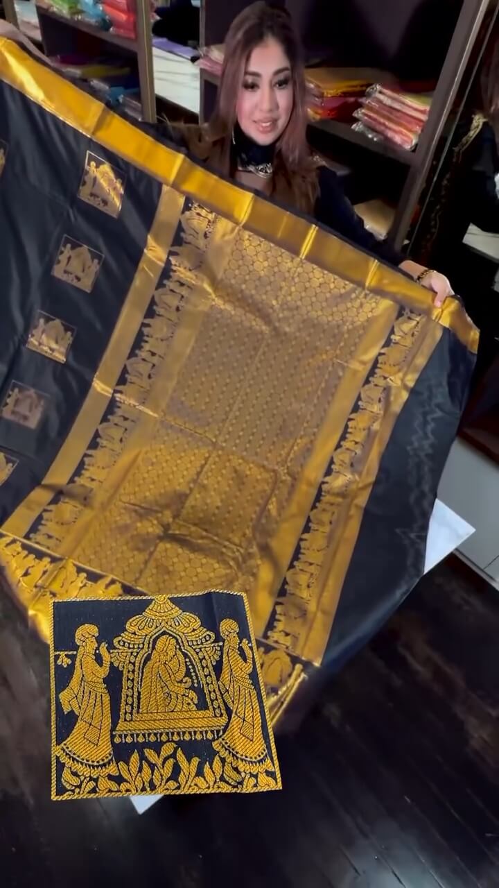 Sizzling Navy Blue Soft Banarasi Silk Saree With Petrichor Blouse Piece - Image 2
