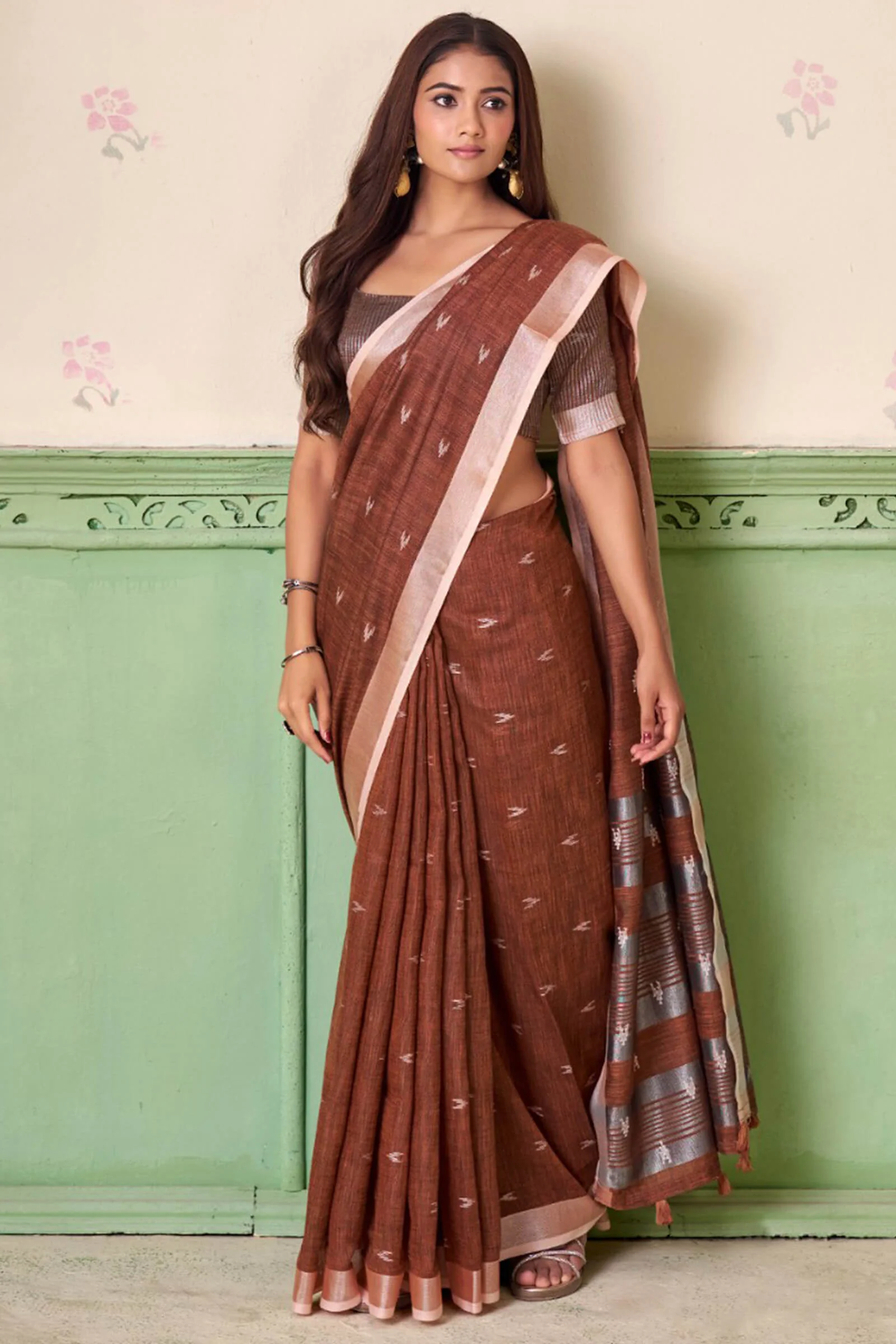 Skinny Brown Cotton Silk Saree With Felicitous Blouse Piece - Image 3