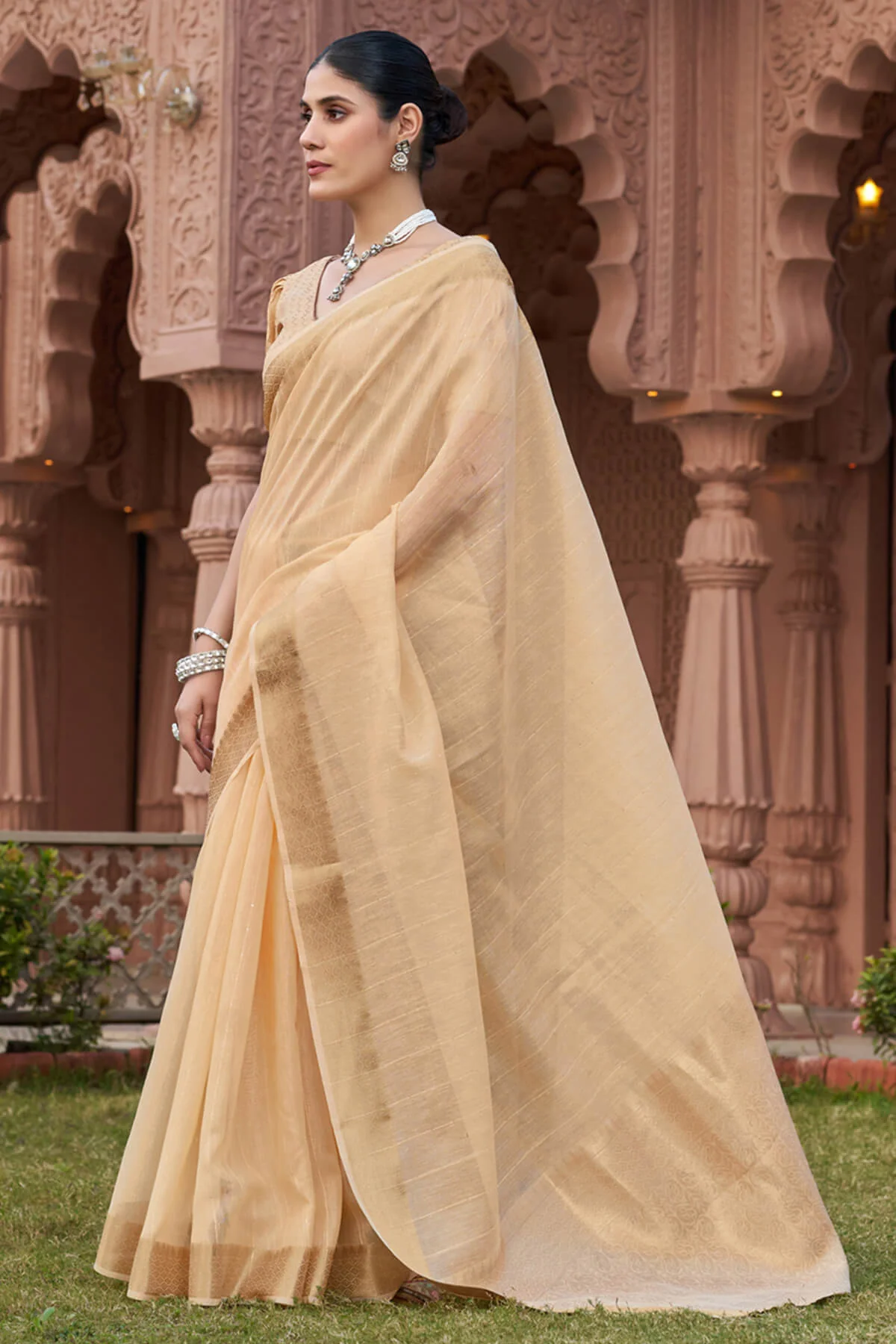 Smart Peach Cotton Silk Saree With Marvellous Blouse Piece - Image 3