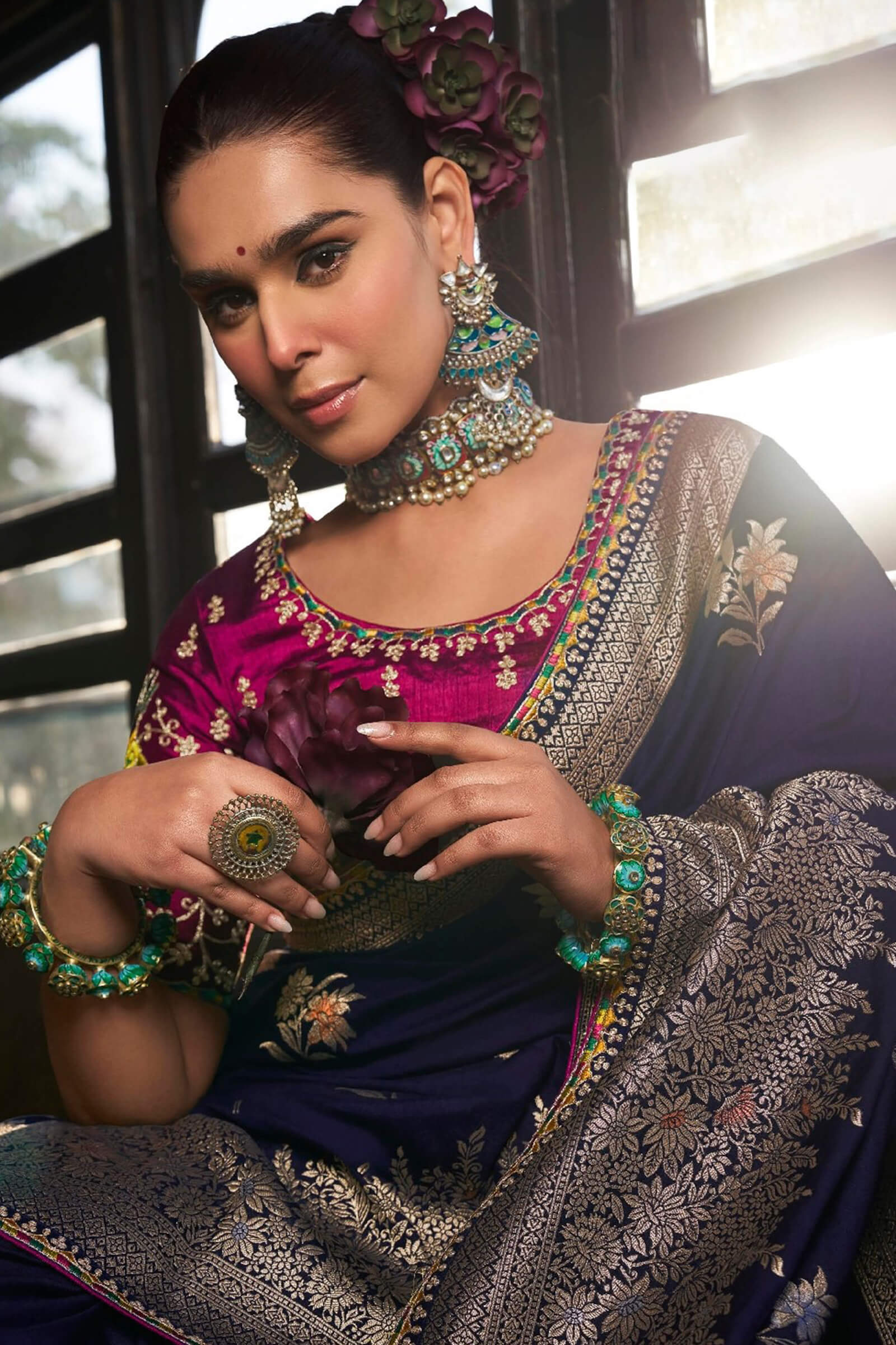 Smashing Navy Blue Pure Viscose Dola Silk Saree With Smart Blouse Piece - Image 3