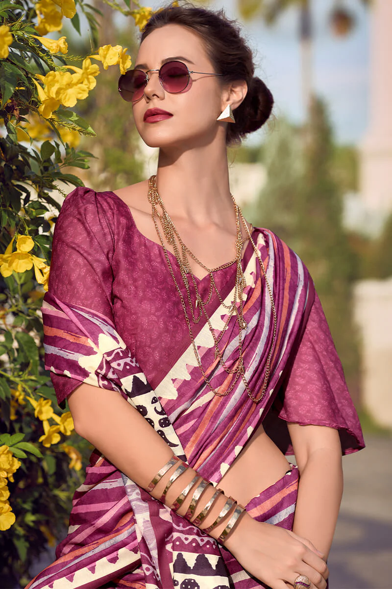 Sonorous Dark Pink Printed Mul Cotton Saree With Verdant Blouse Piece - Image 3