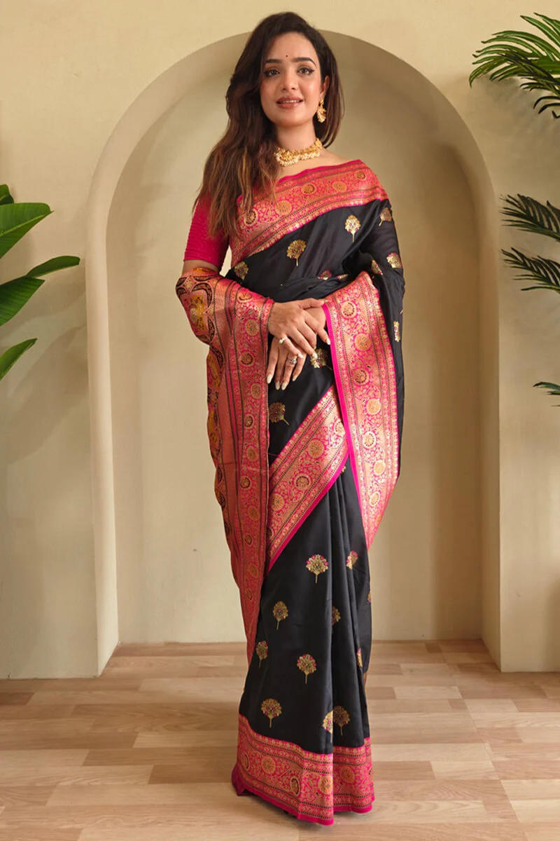 Sophisticated Black Soft Banarasi Silk Saree With Flaunt Blouse Piece - Image 4