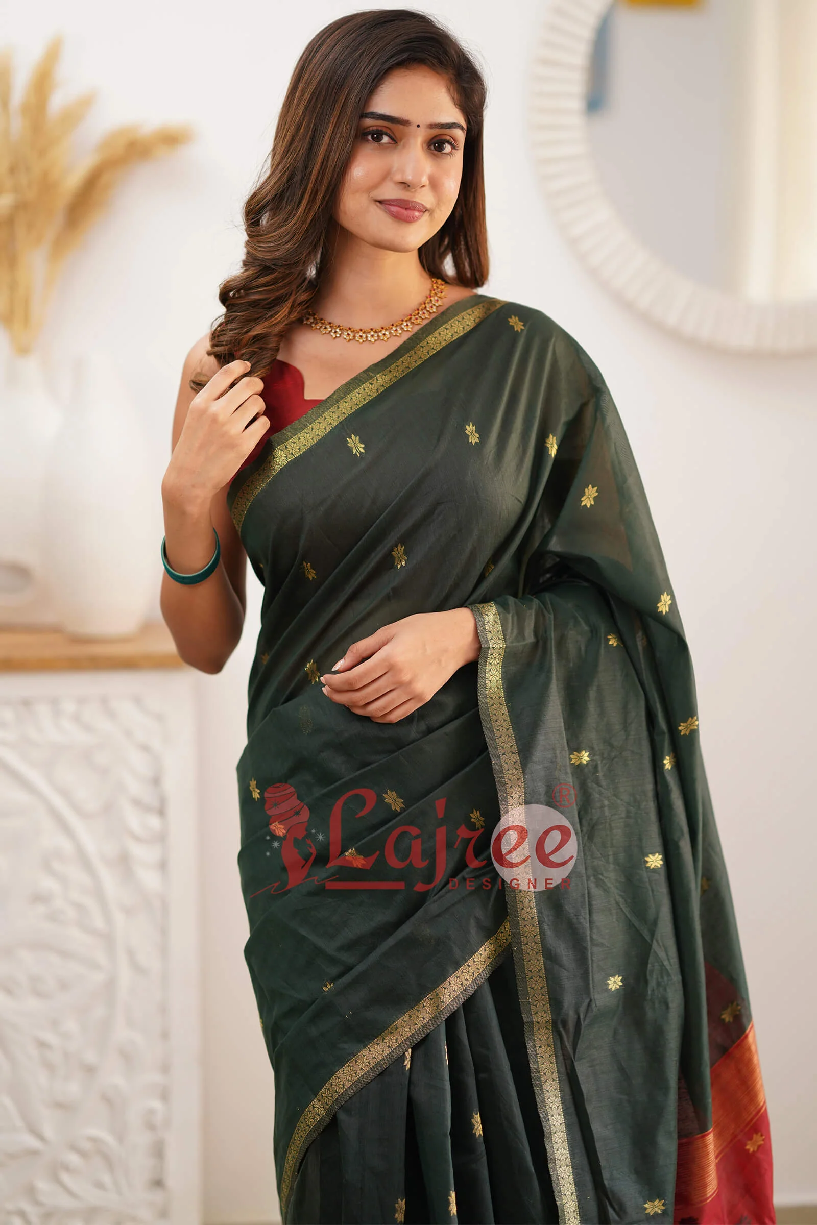 Sophisticated Green Cotton Silk Saree With Prodigal Blouse Piece - Image 2