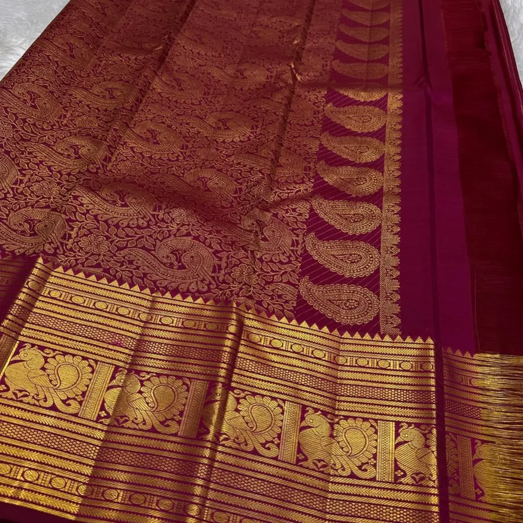 Splendiferous Dark Pink Soft Banarasi Silk Saree With Stylish Blouse Piece - Image 5