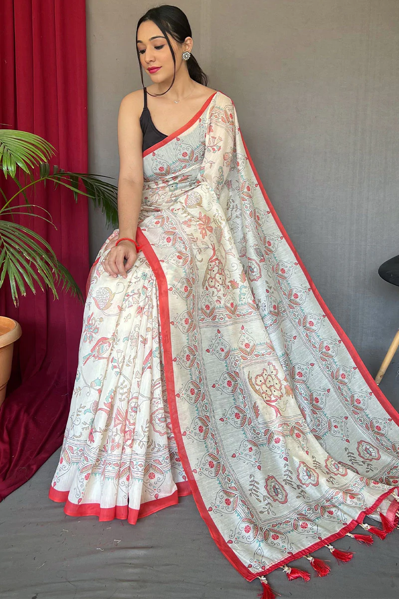 Splendorous White Cotton Silk Saree With Inimitable Blouse Piece - Image 3