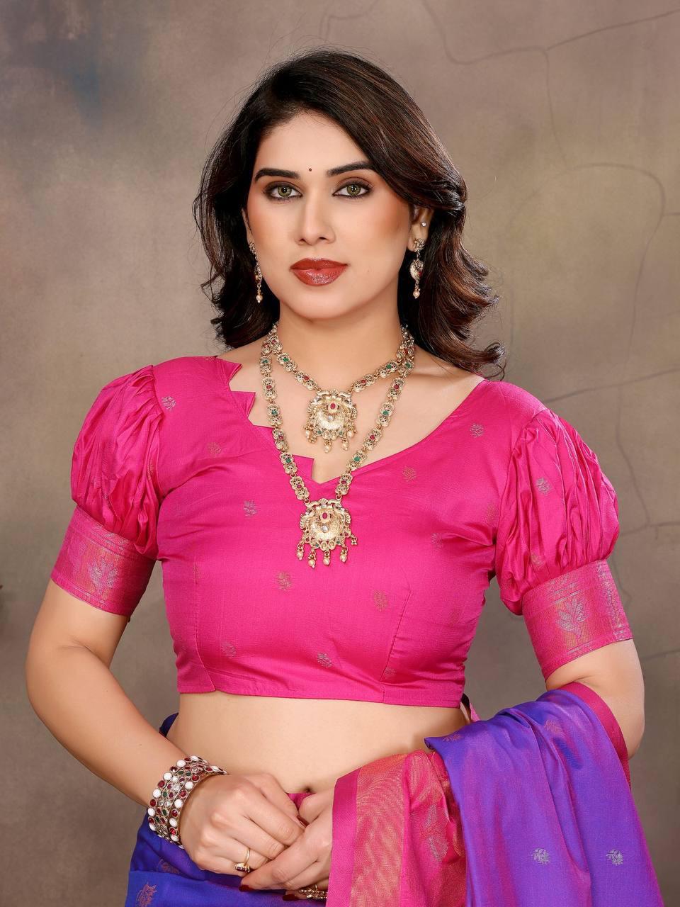 Staring Purple Soft Banarasi Silk Saree With Capricious Blouse Piece - Image 6