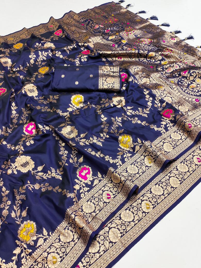 Stunner Navy Blue Soft Banarasi Silk Saree With Comely Blouse Piece - Image 7