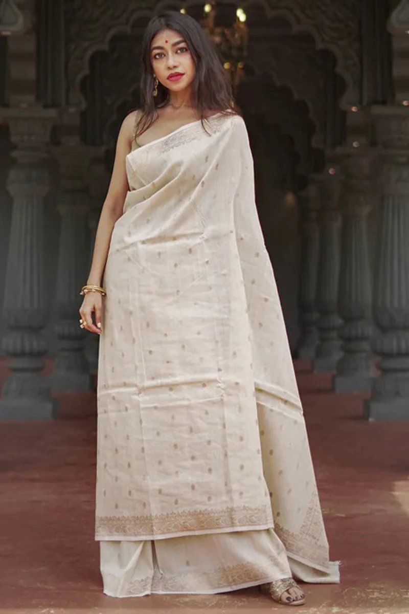 Stunning Beige Linen Silk Saree With Lovely Blouse Piece - Image 6