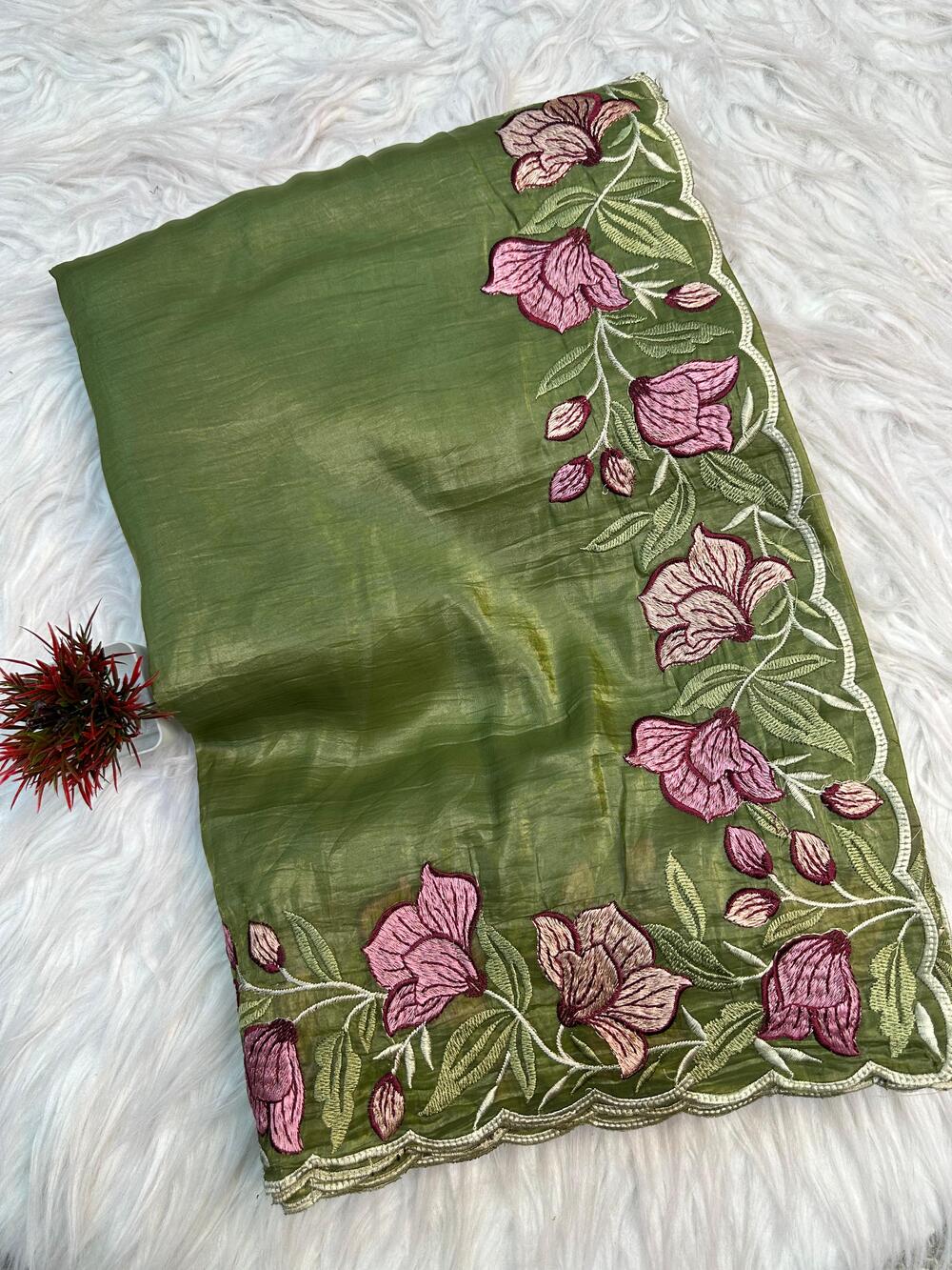 Stunning Green Embroidery Work Crush Silk Saree With Divine Blouse Piece - Image 2
