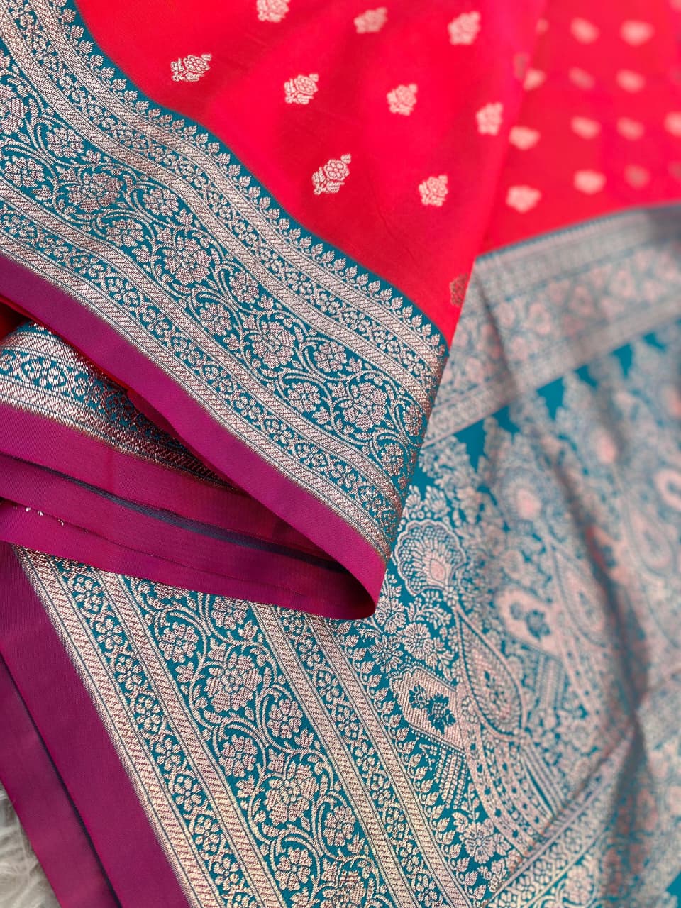 Stunning Red Soft Banarasi Satin Silk Saree With Majestic Blouse - Image 4