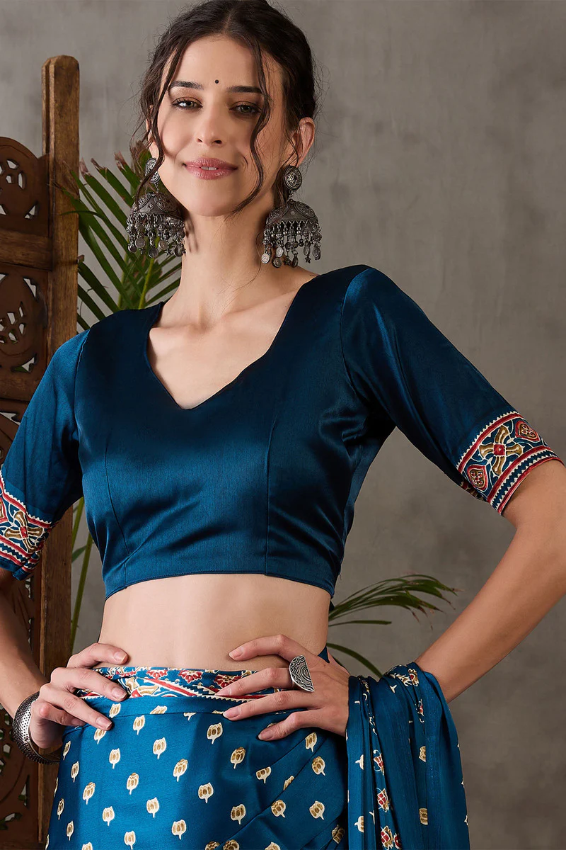 Sumptuous Rama Ajrakh Printed Semi Modal Silk Saree With Staggering Blouse Piece - Image 6