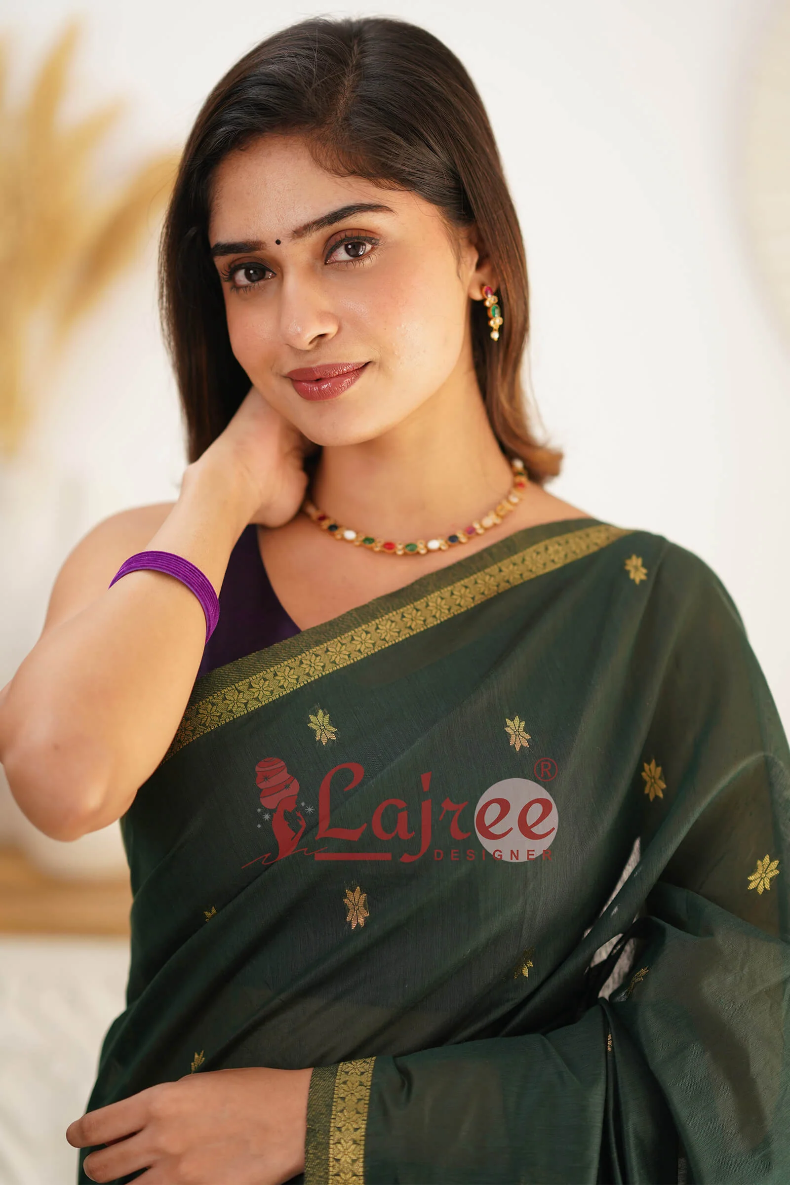 Super Extravagant Green Cotton Silk Saree With Stunner Blouse Piece - Image 3