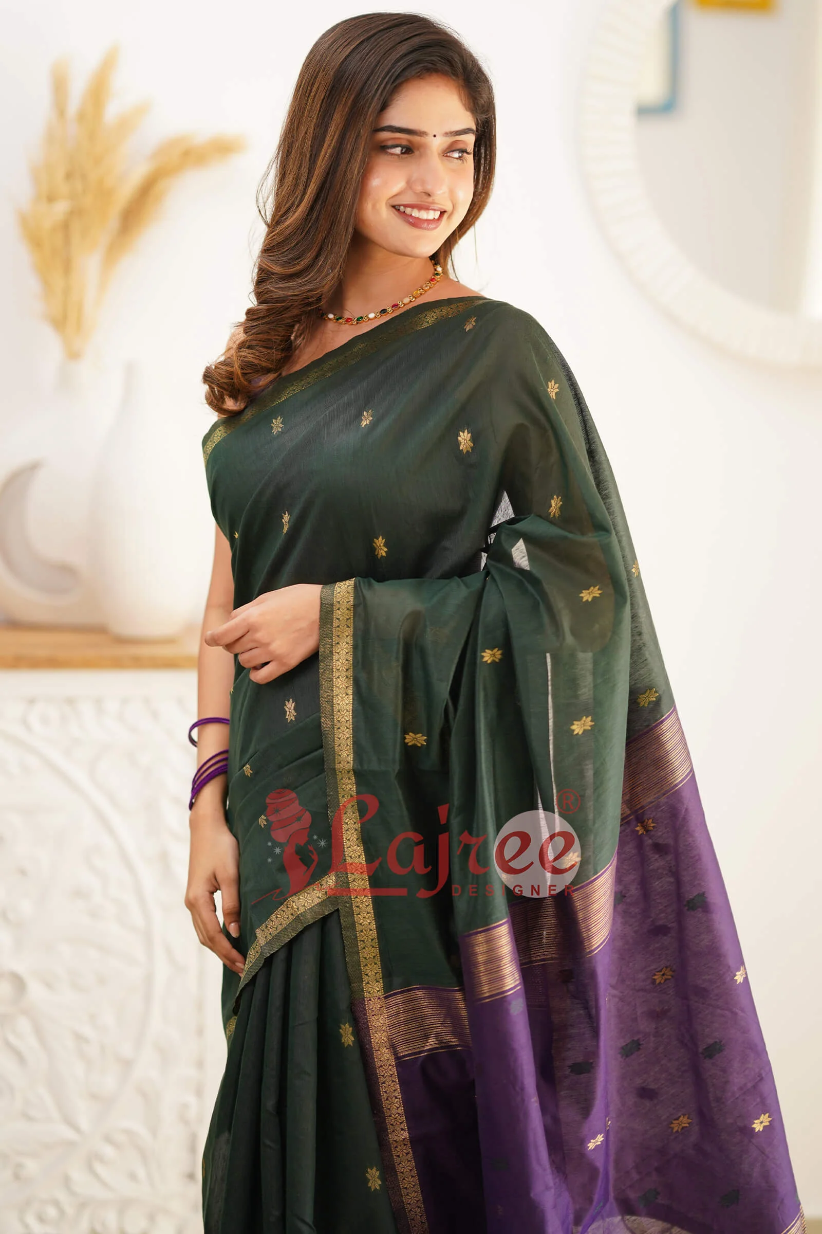 Super Extravagant Green Cotton Silk Saree With Stunner Blouse Piece - Image 5
