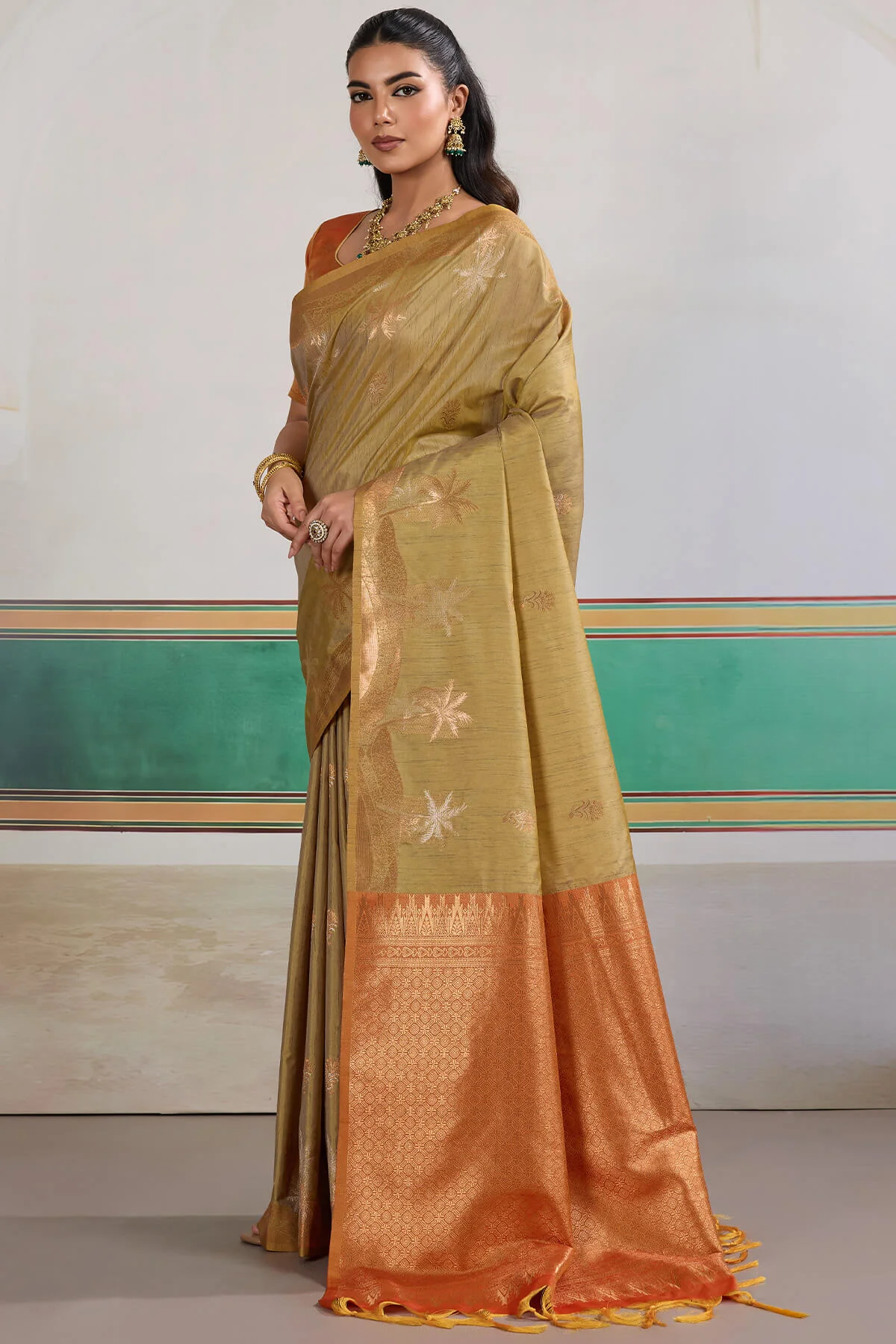 Supernal Beige Banarasi Tussar Silk Saree With Artistic Blouse Piece - Image 4