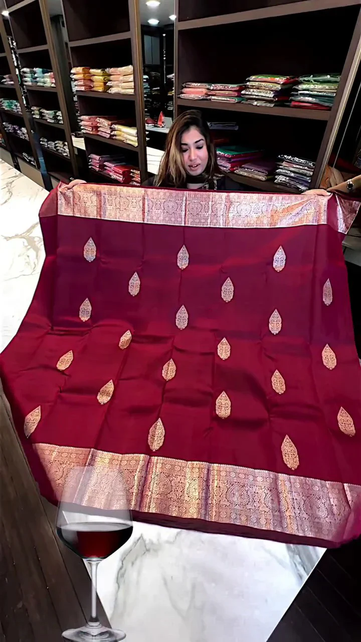 Supernal Wine Soft Banarasi Silk Saree With Devastating Blouse Piece - Image 4