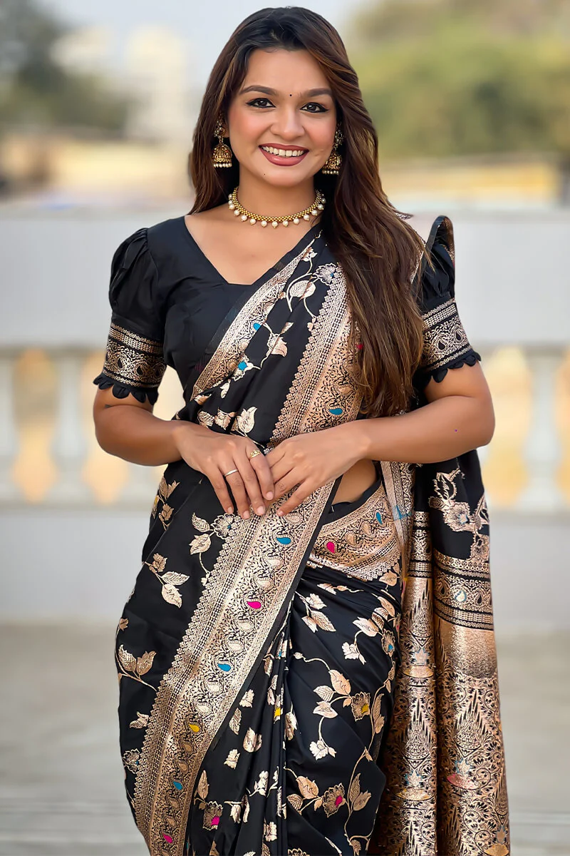 Surreptitious Black Soft Banarasi Silk Saree With Nemesis Blouse Piece - Image 2
