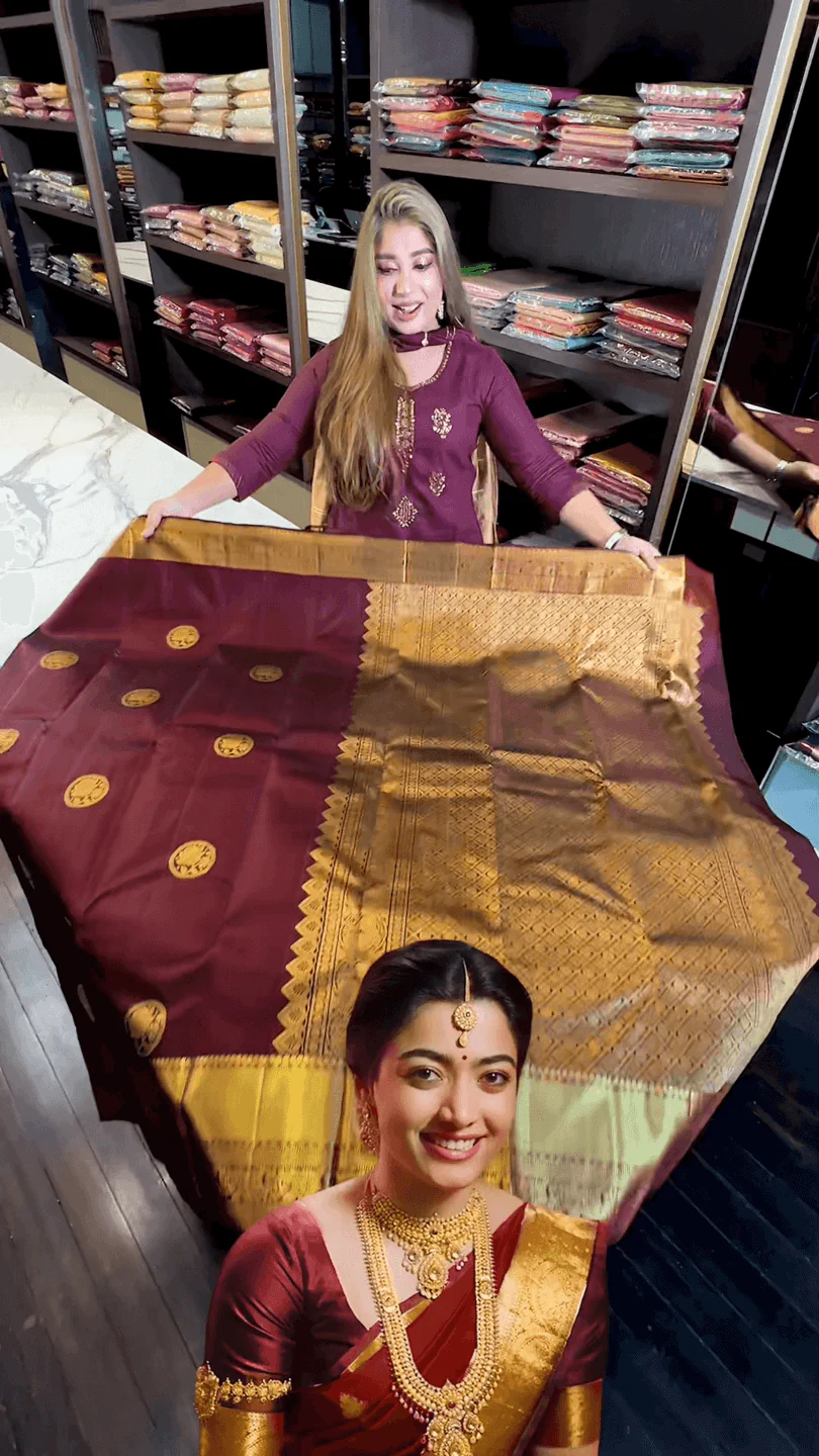Susurrous Maroon Soft Banarasi Silk Saree With Tremendous Blouse Piece - Image 5
