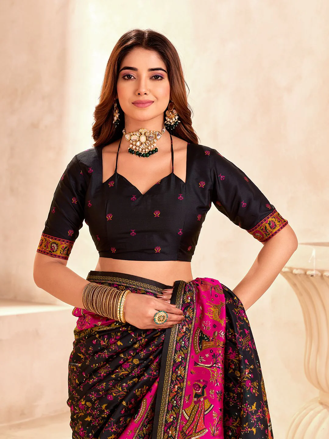 Tantalizing Black Nylon Dola Pashmina Saree With Beauteous Blouse Piece - Image 6