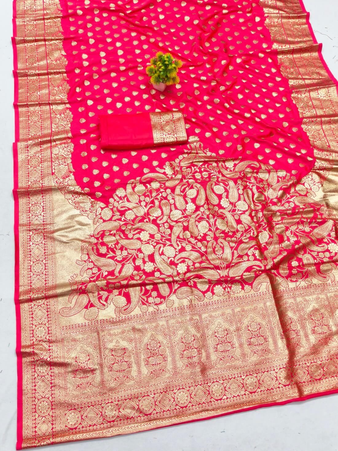 Tantalizing Dark Pink Pure Zari Weaving Banarasi Silk Saree With Gleaming Blouse Piece - Image 2