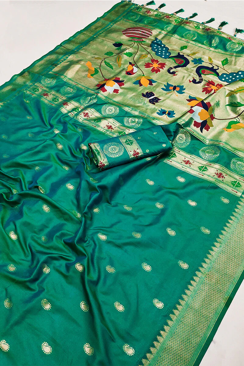 Traditional Green Paithani Silk Saree With Dalliance Blouse Piece - Image 2