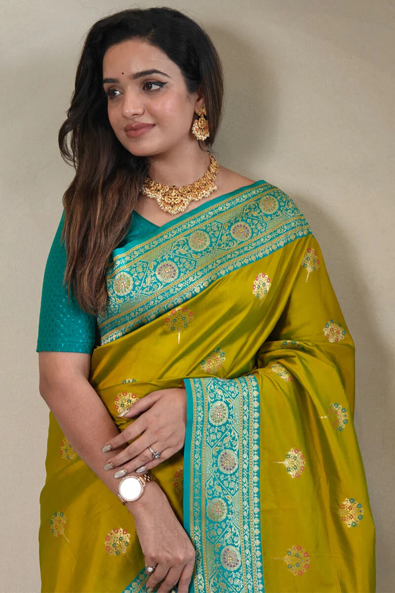 Traditional Mustard Soft Banarasi Silk Saree With Conflate Blouse Piece - Image 3