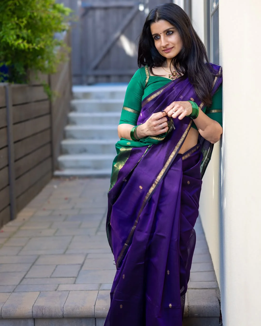 Traditional Purple Cotton Silk Saree With Verdant Blouse Piece - Image 7