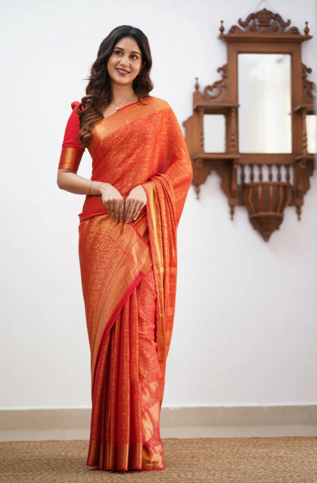 Traditional Red Soft Silk Saree With Fancifull Blouse Piece - Image 3