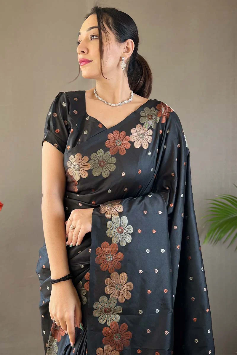 Trendy Black Soft Banarasi Silk Saree With Flattering Blouse Piece - Image 2