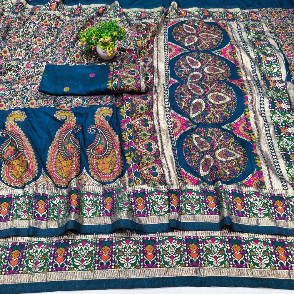 Trendy Blue Nylon Dola Pashmina Saree With Precious Blouse Piece - Image 4