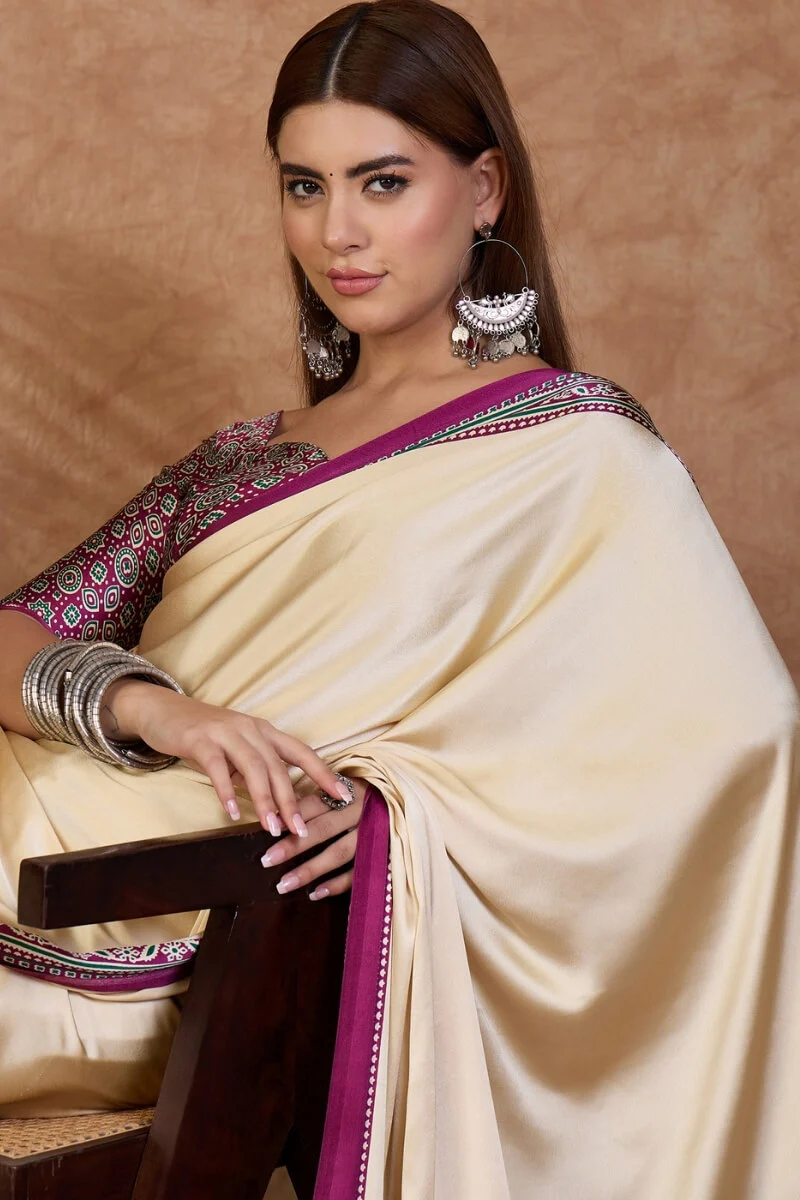 Twirling Off White Ajrakh Printed Semi Modal Silk Saree With Piquant Blouse Piece - Image 2