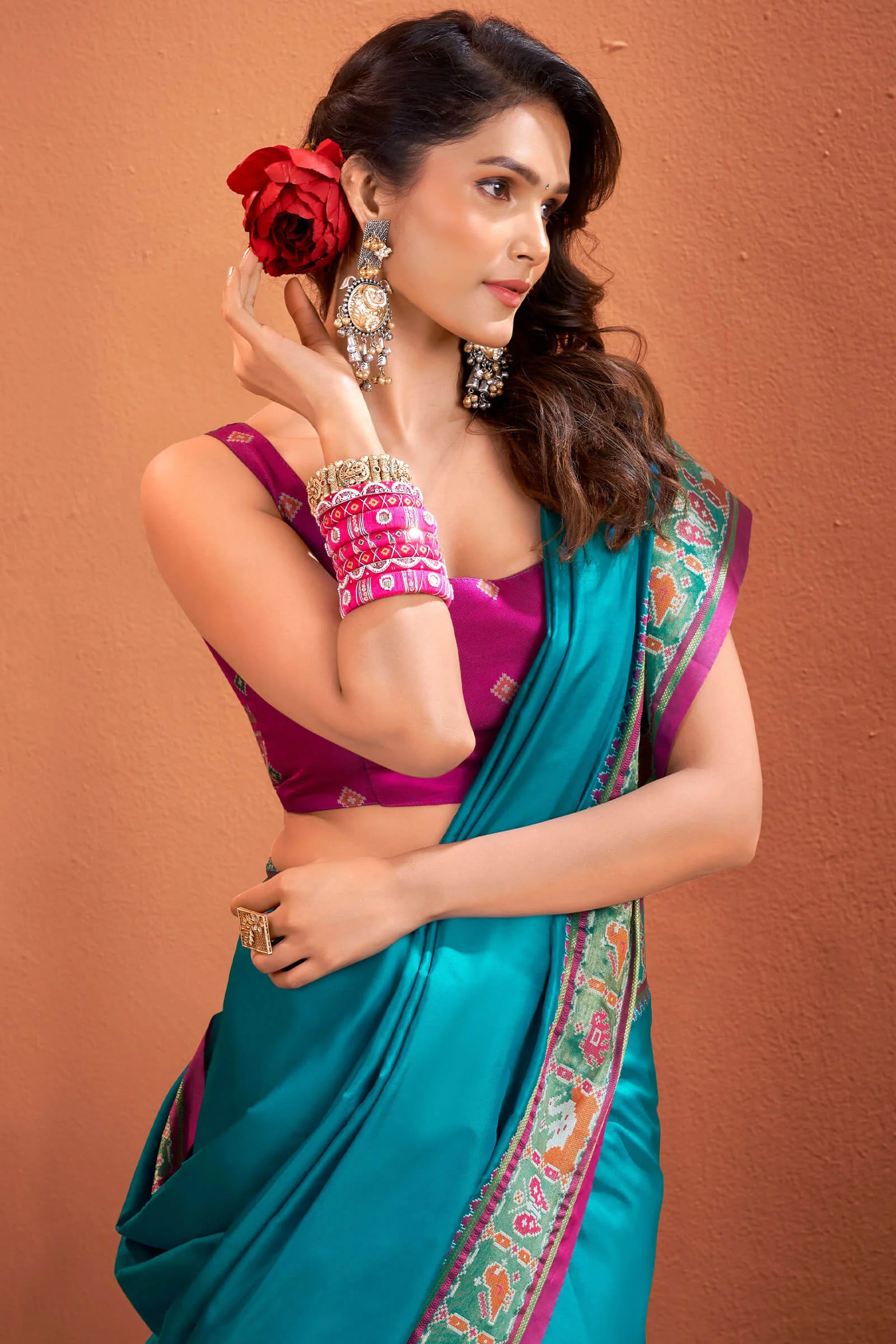 Unequalled Firozi Patola Silk Saree with Beautiful Blouse Piece - Image 4