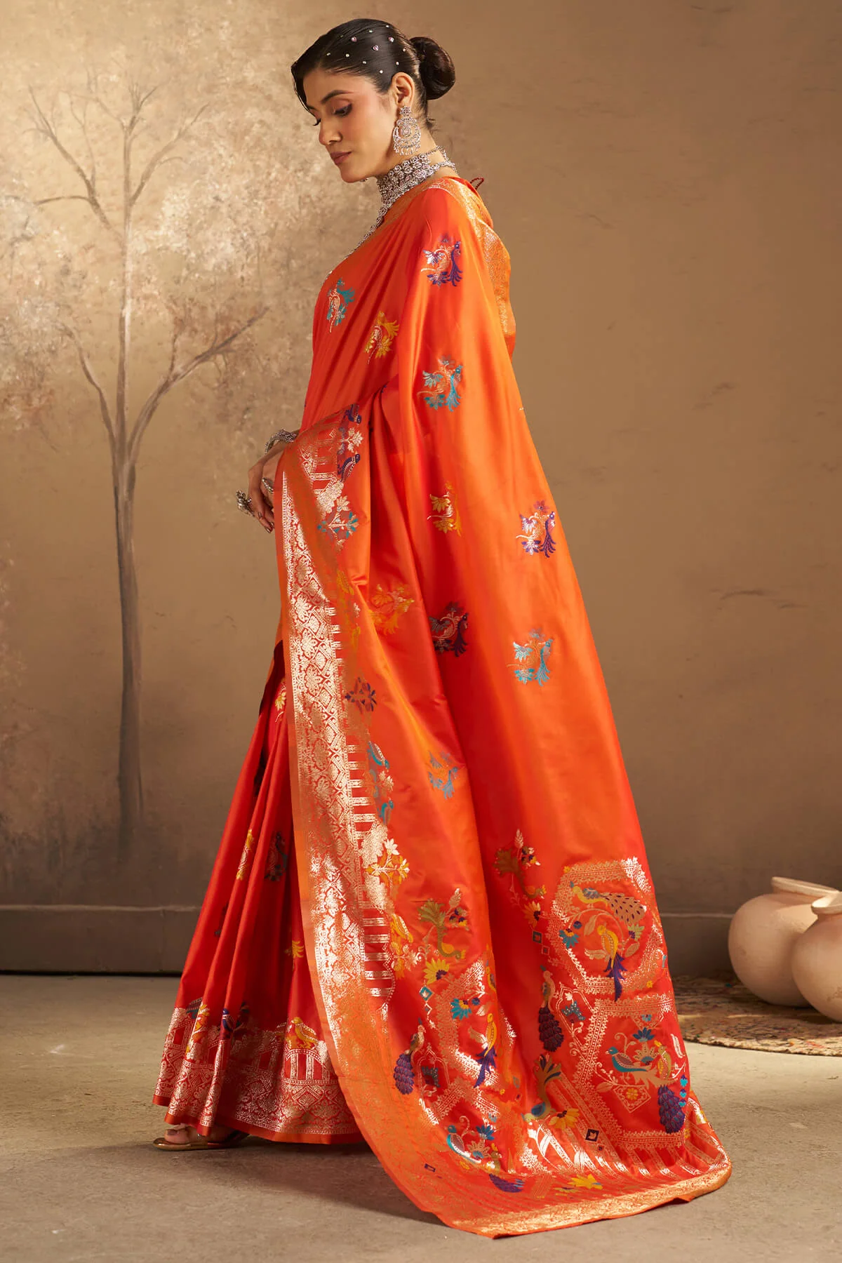 Unequalled Orange Pure Zari Weaving Banarasi Silk Saree With Sonorous Blouse Piece - Image 5