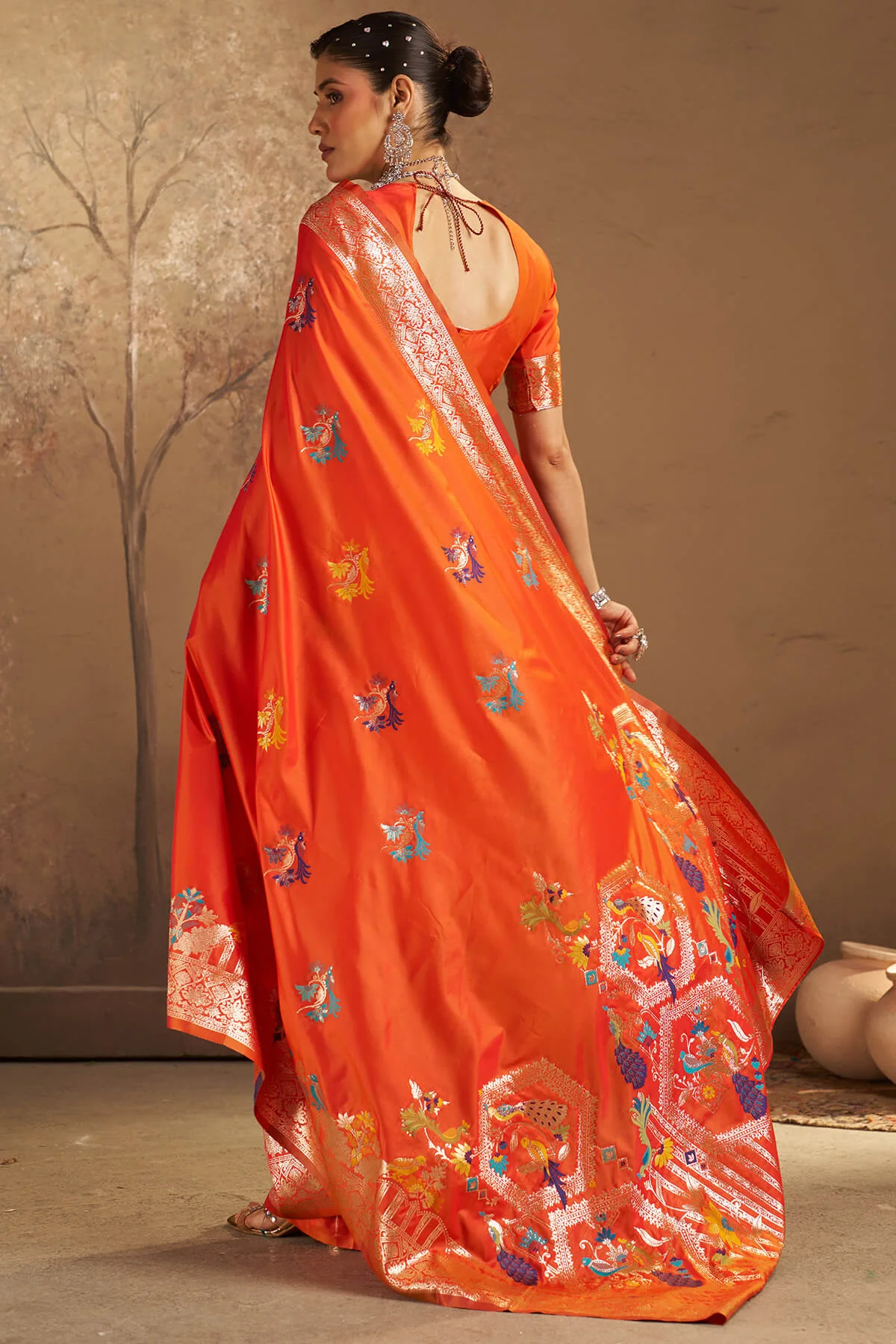 Unequalled Orange Pure Zari Weaving Banarasi Silk Saree With Sonorous Blouse Piece - Image 6