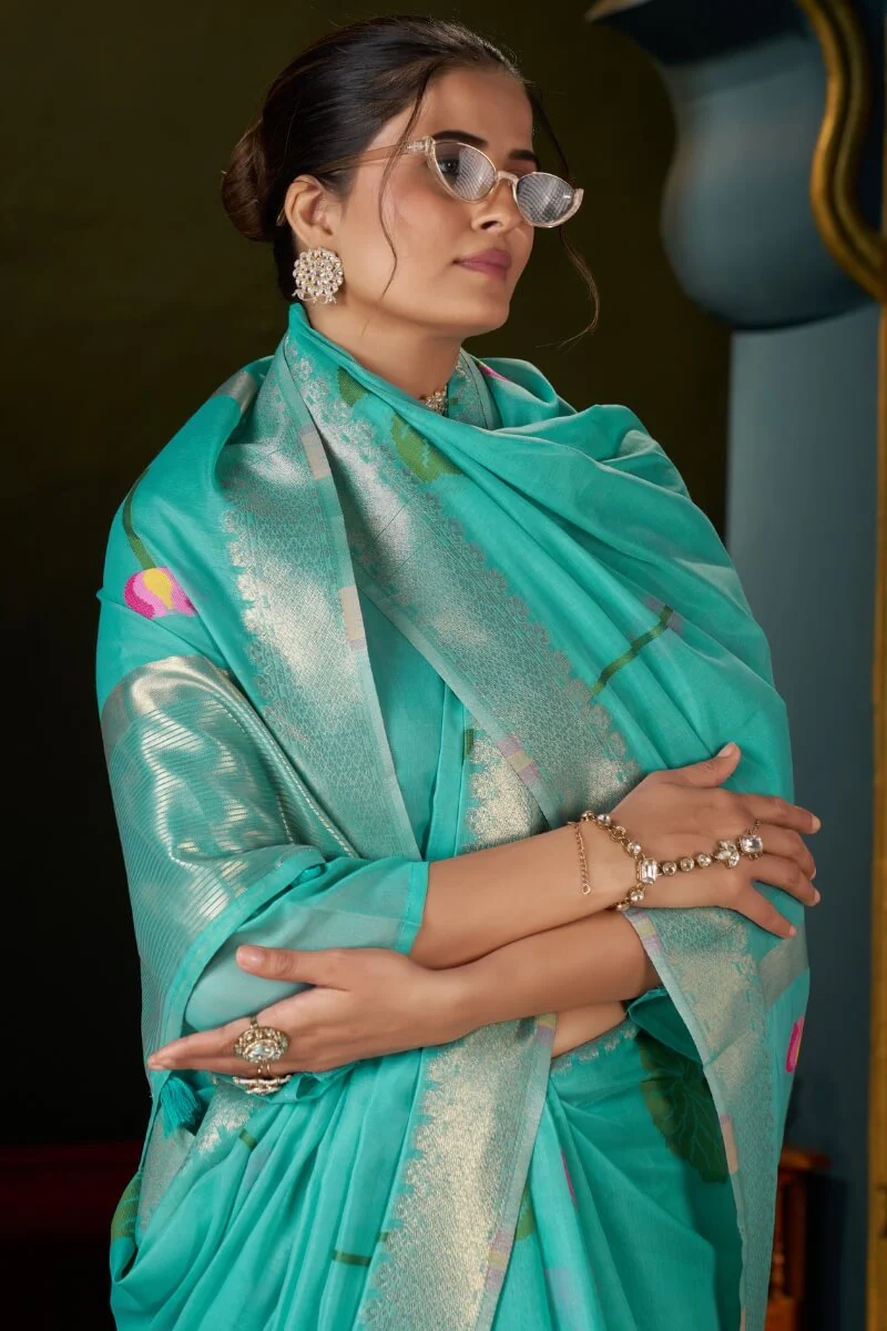 Verdant Turquoise Cotton Silk Saree With Alluring Blouse Piece - Image 2