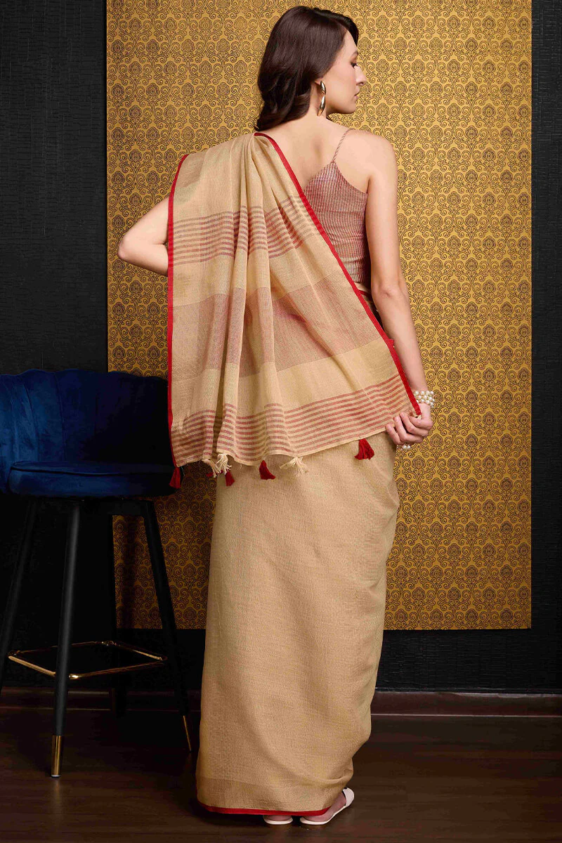 Vibrant Beige Cotton Silk Saree With Majesty Blouse Piece - Image 4