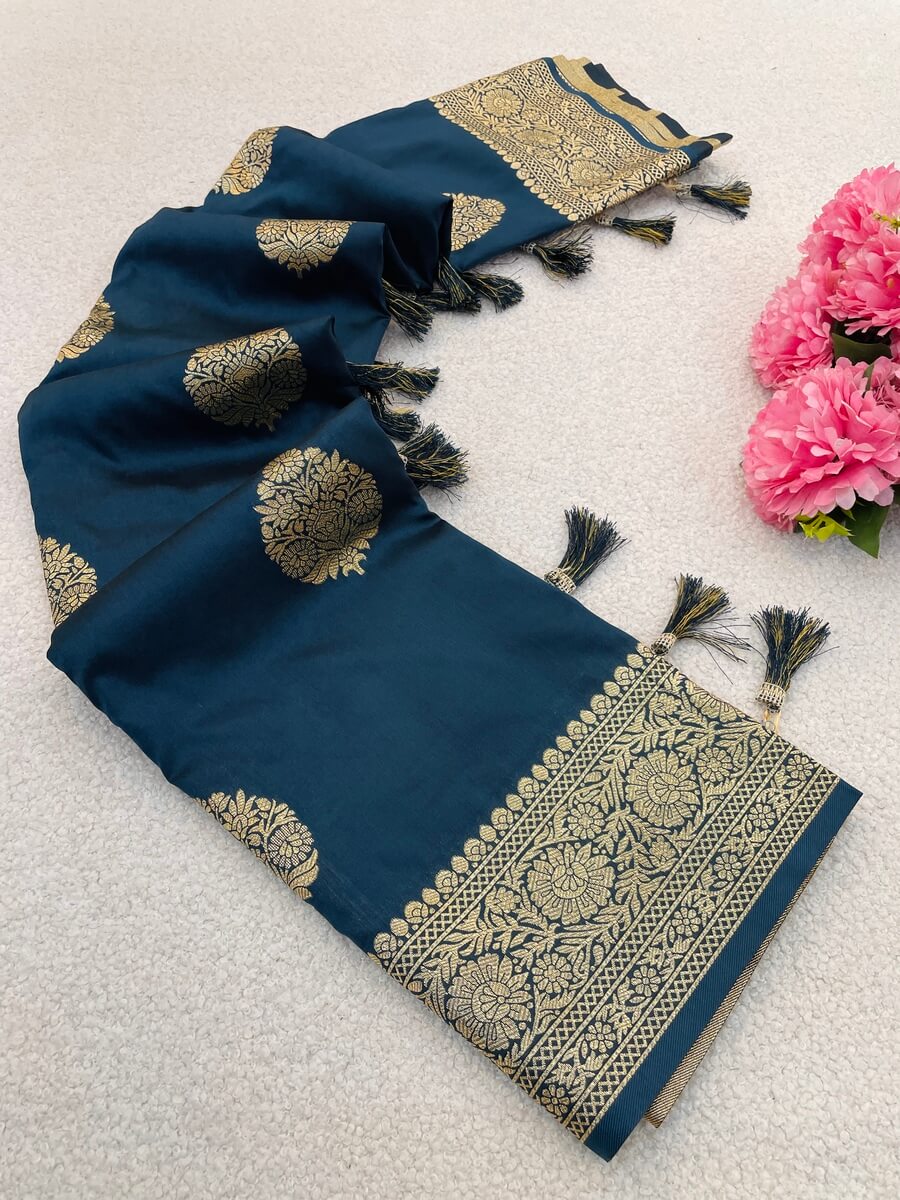 Vibrant Navy Blue Pure Zari Weaving Banarasi Silk Saree With Classic Blouse Piece - Image 2