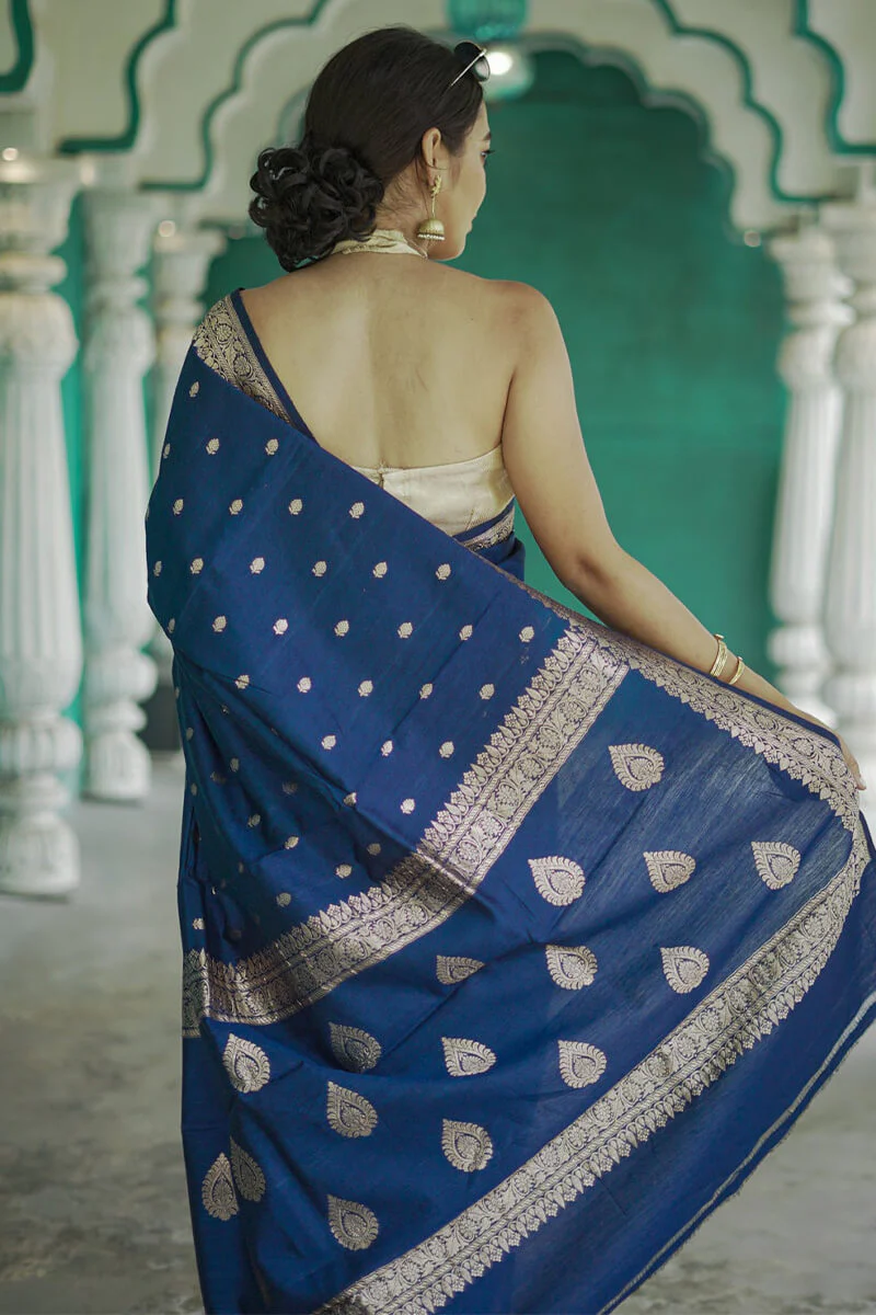 Vivacious Blue Linen Silk Saree With Captivating Blouse Piece - Image 8