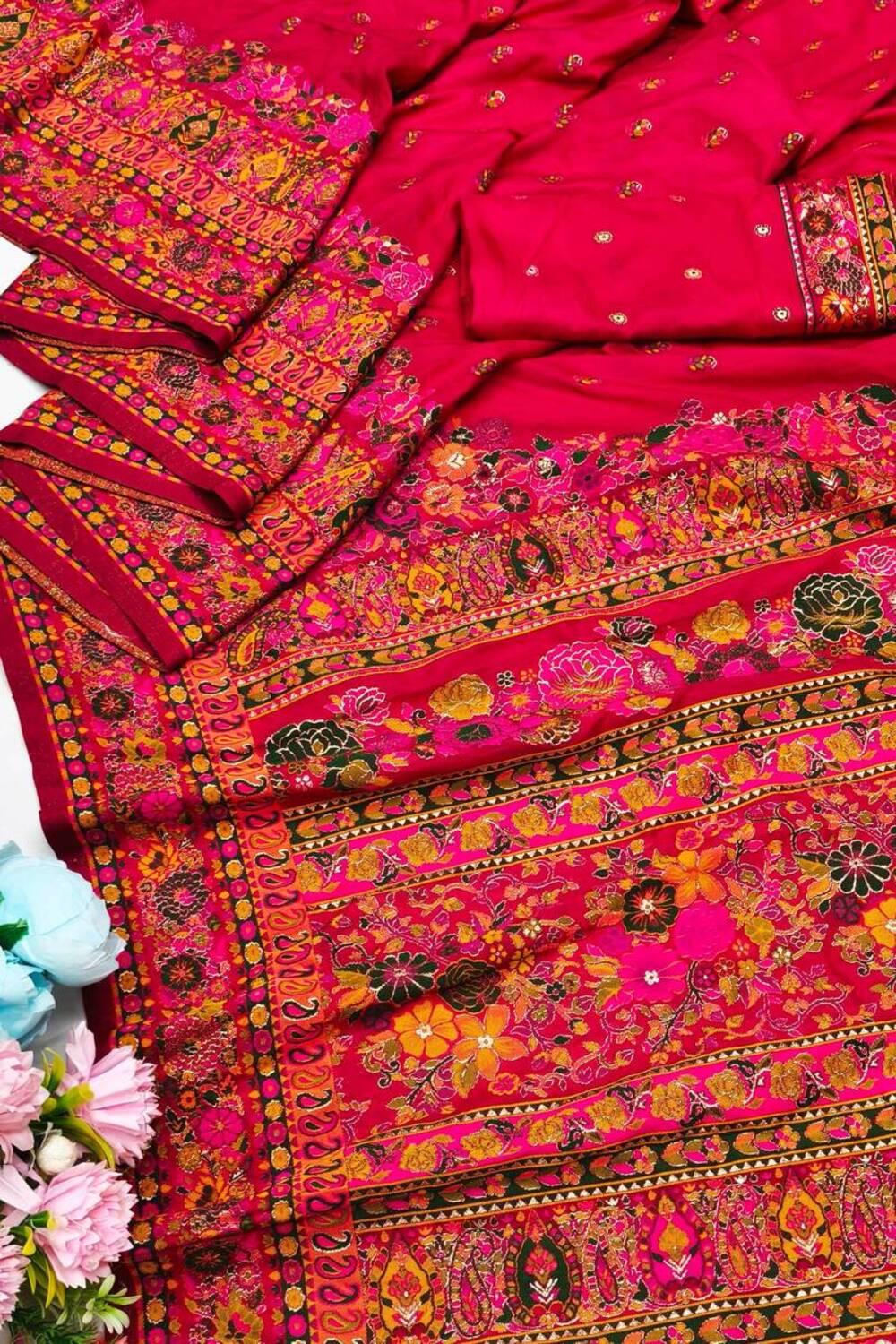 Winsome Dark Pink Nylon Dola Pashmina Saree With Evanescent Blouse Piece - Image 3